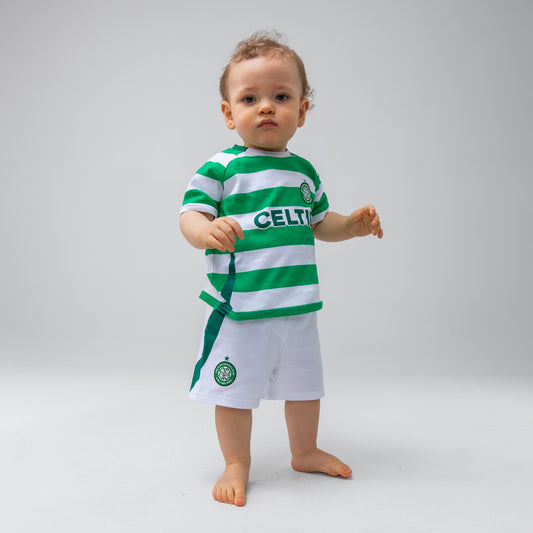 Celtic Kleinkind 24/25 Kit T-Shirt und Shorts-Set