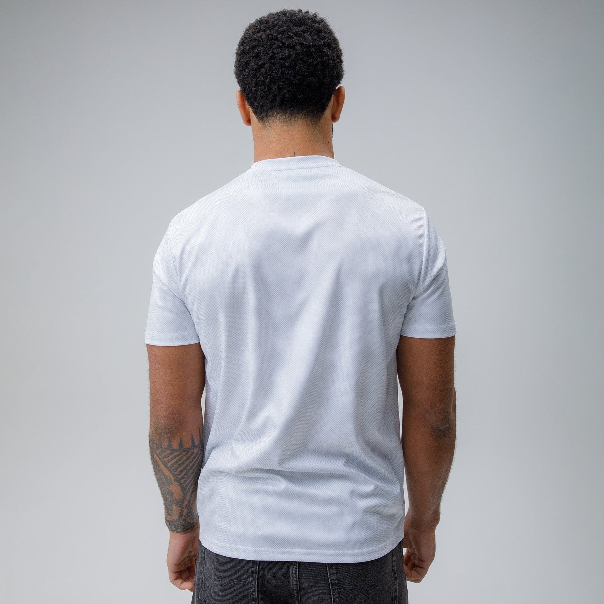 Celtic Crest Men's Dot Print White T-Shirt