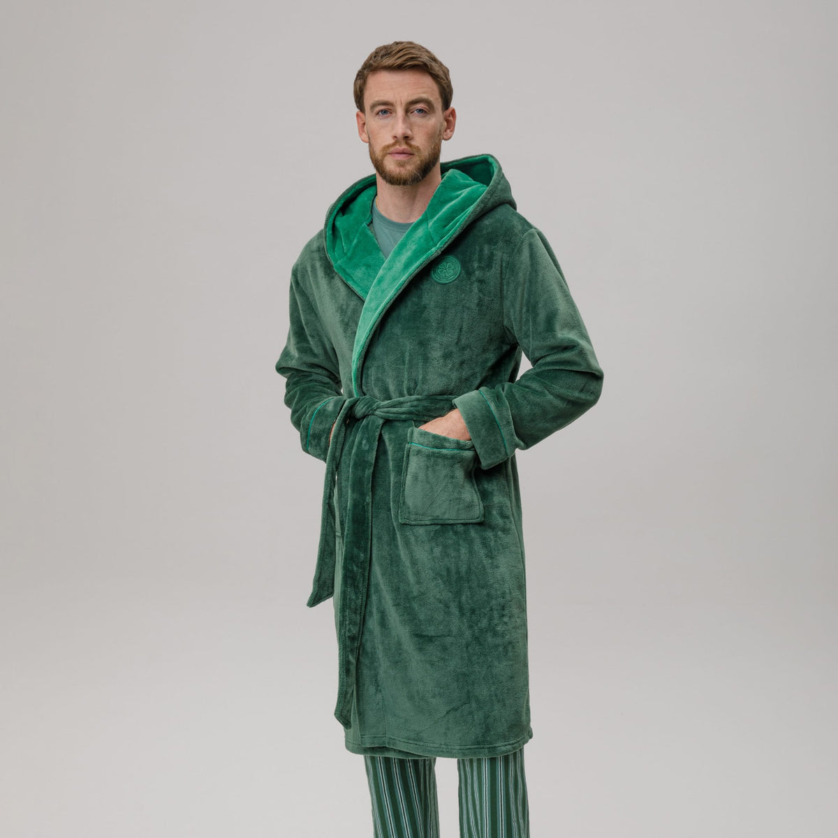 Celtic Crest Men's Green Robe