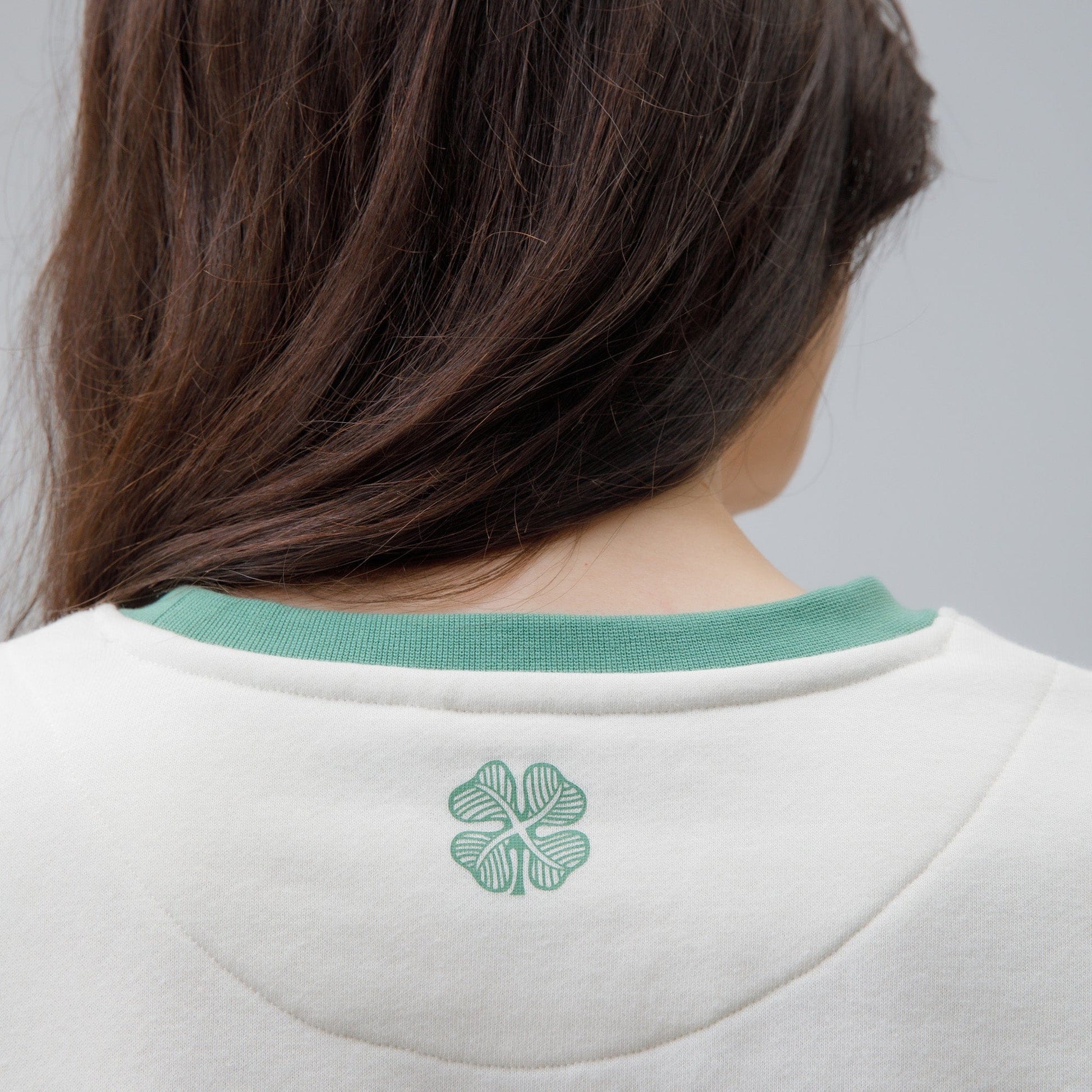 Celtic Women's Crewneck Cream Sweatshirt